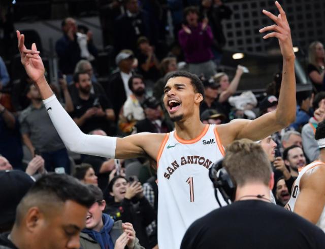 1702721473890027527.png 截图20231216143244.png